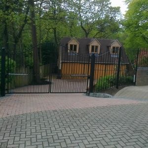 Ewshot gates